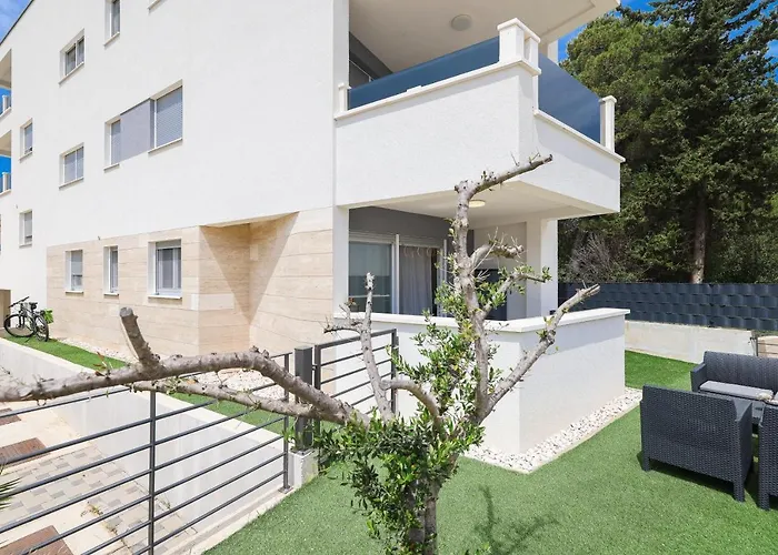 Appartement The Mak Boutique With Garden, Free Parking Zadar